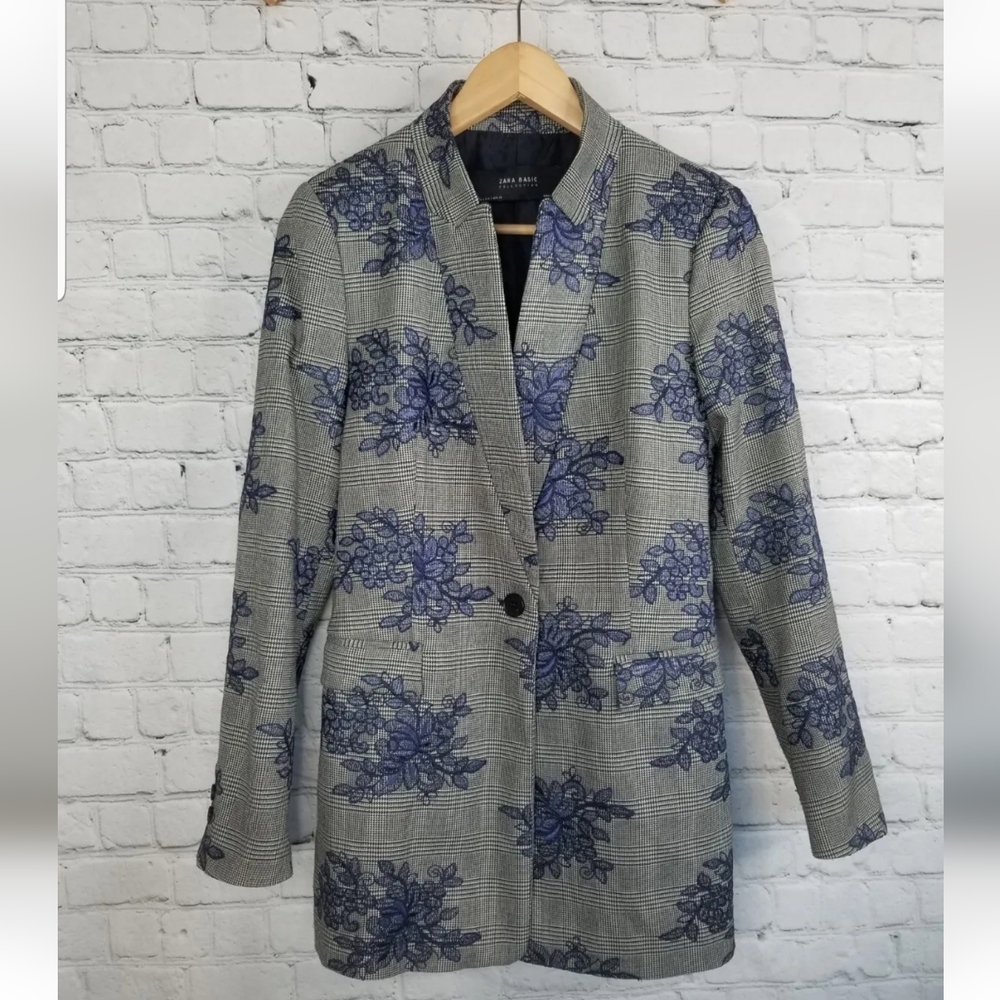 Zara Gray and Blue Floral Blazer - Picture 3 of 11